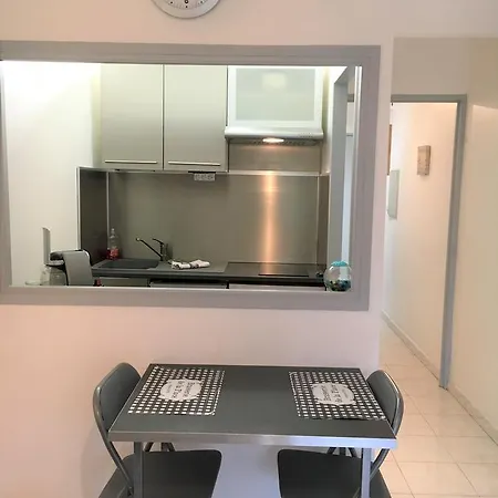 L'urbain Apartment